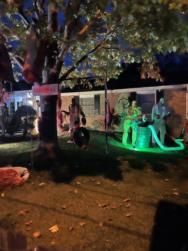 Hauntingly, boo-ti-ful displays | News, Sports, Jobs - Vimarsana News